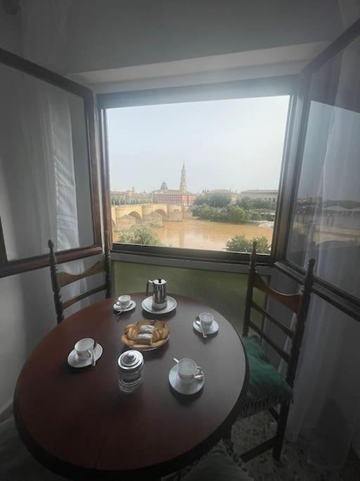 Apartamento Con Vistas Al Pilar Con Aparcamiento Privado Saragosse Extérieur photo